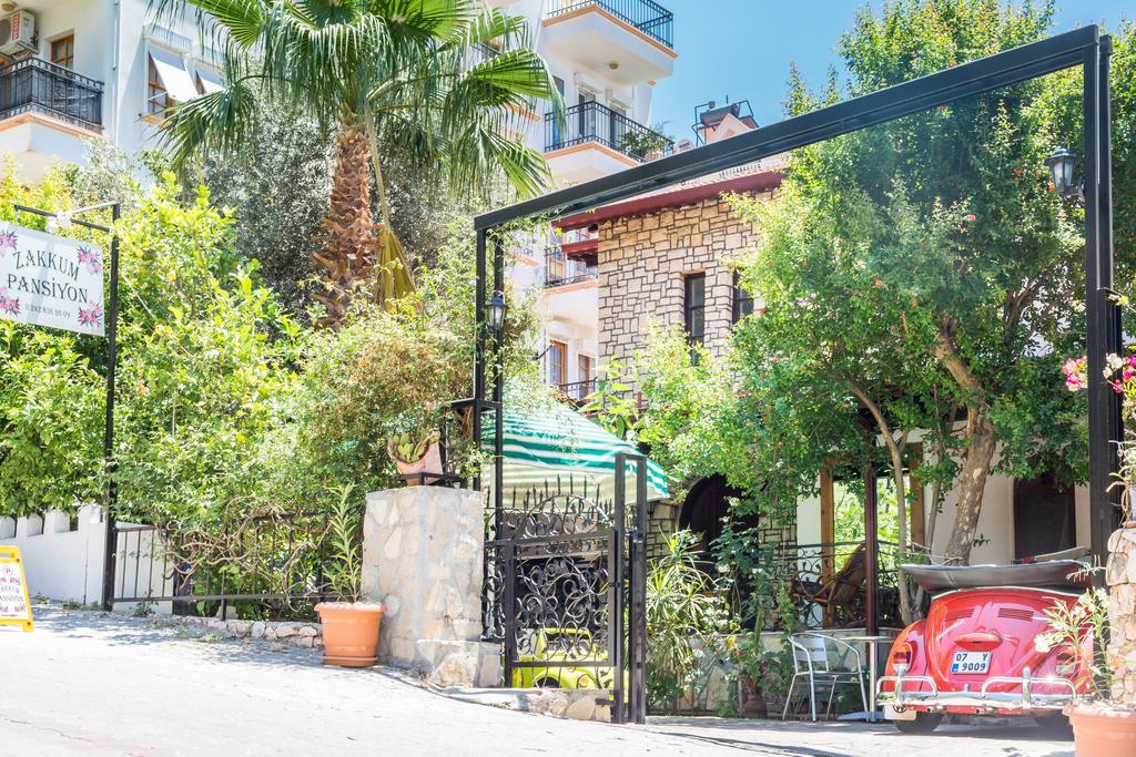 Zakkum Pansiyon Kaş Luaran gambar